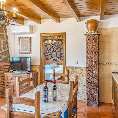 1 Bedroom Lovely Home In Mecina Bombarón Esterno foto