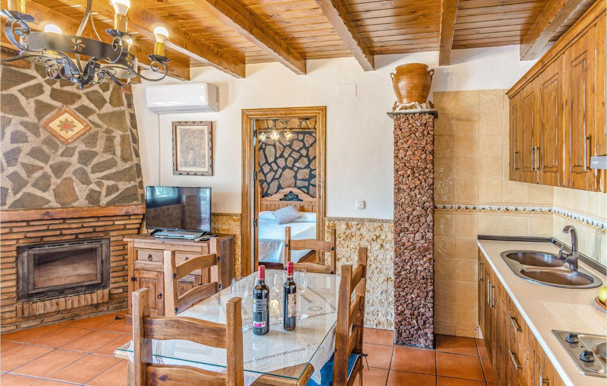 1 Bedroom Lovely Home In Mecina Bombarón Esterno foto